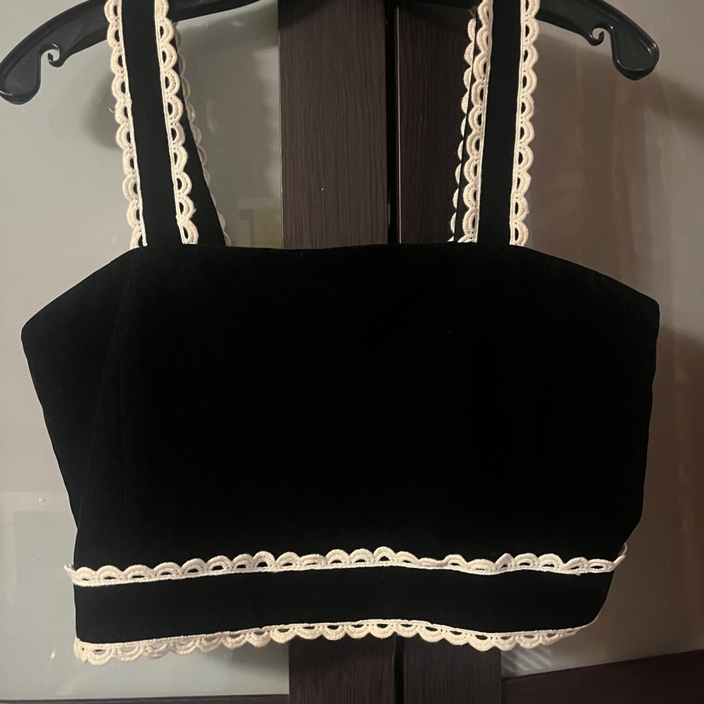 Endless Rose goth Black Velvet crop Tank top White Swirl Detailing Medium